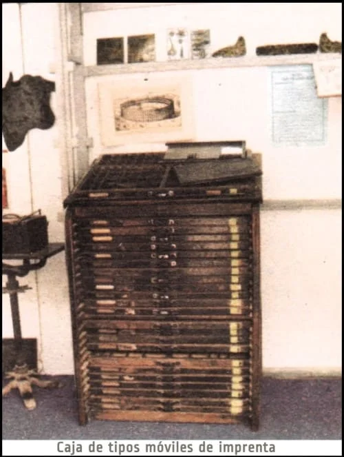 Caja de tipos móviles de imprenta